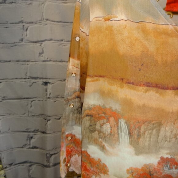 V Christina Multi-Color Print Tunic w/Pretty Embellishments, NWOT - Picture 5 of 10